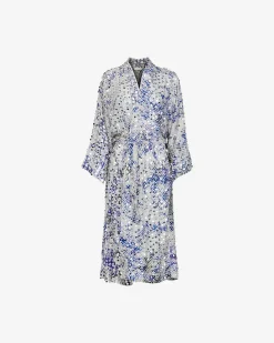 Kimonos & Ponchos><noscript><img width=