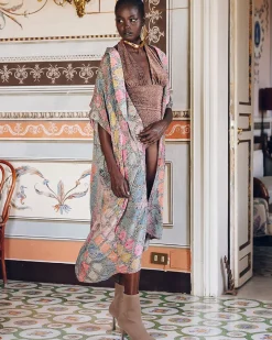 Kimonos & Ponchos><noscript><img width=