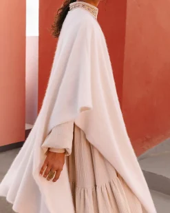 Kimonos & Ponchos><noscript><img width=